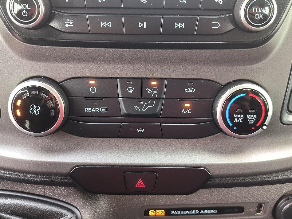 Ford Transit Custom 2.0TDCi Trend L2 9míst