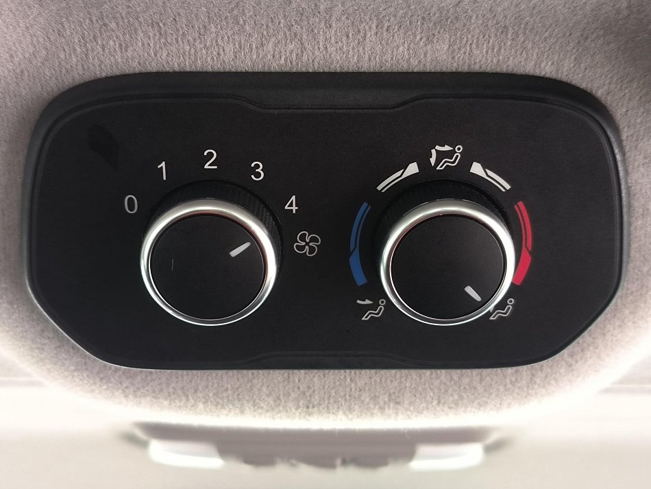 Ford Transit Custom 2.0TDCi Trend L2 9míst