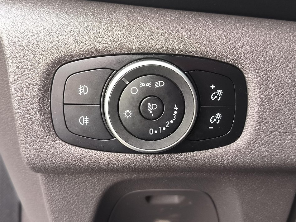 Ford Transit Custom 2.0TDCi Trend L2 9míst