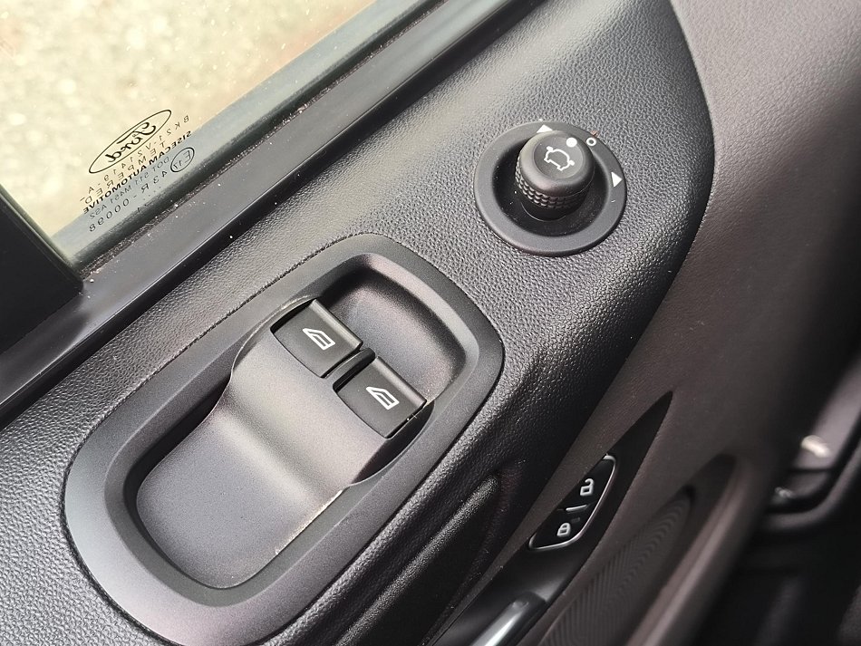 Ford Transit Custom 2.0TDCi Trend L2 9míst