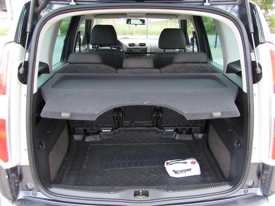 Škoda Roomster 1.4 16V Sport