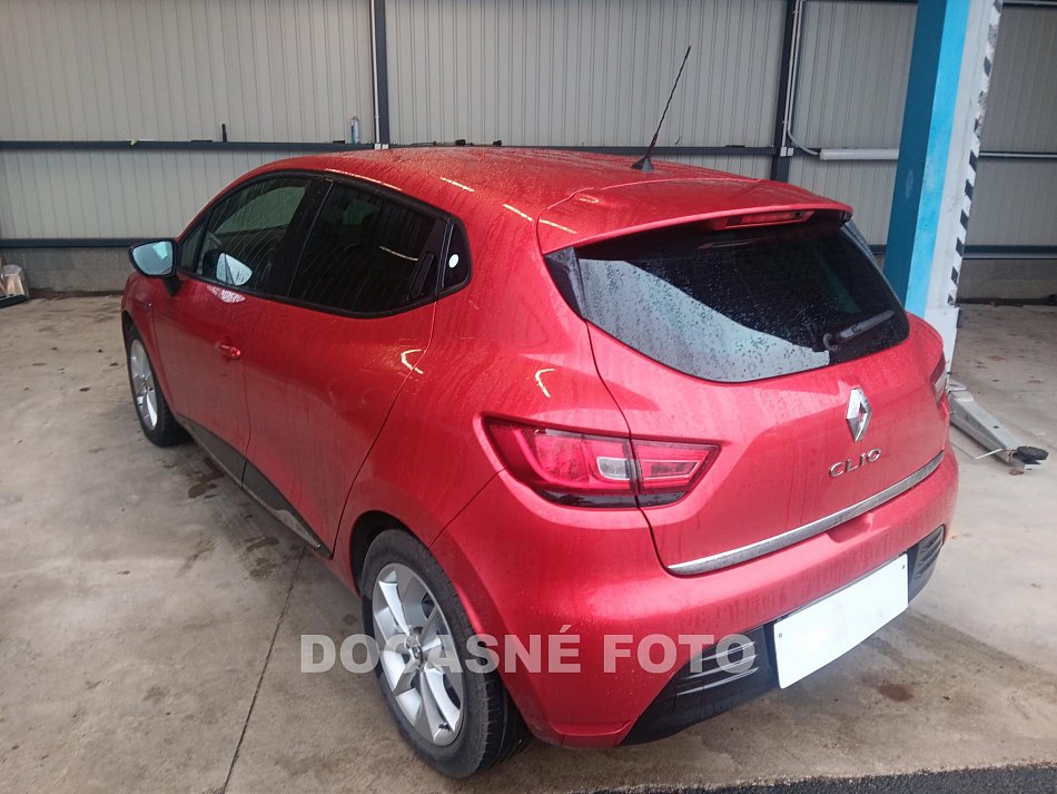 Renault Clio 1.2i 