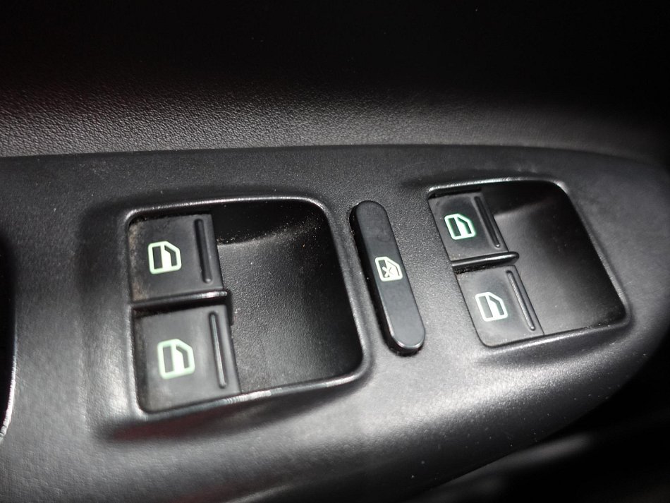 Škoda Octavia II 2.0 TDi  RS