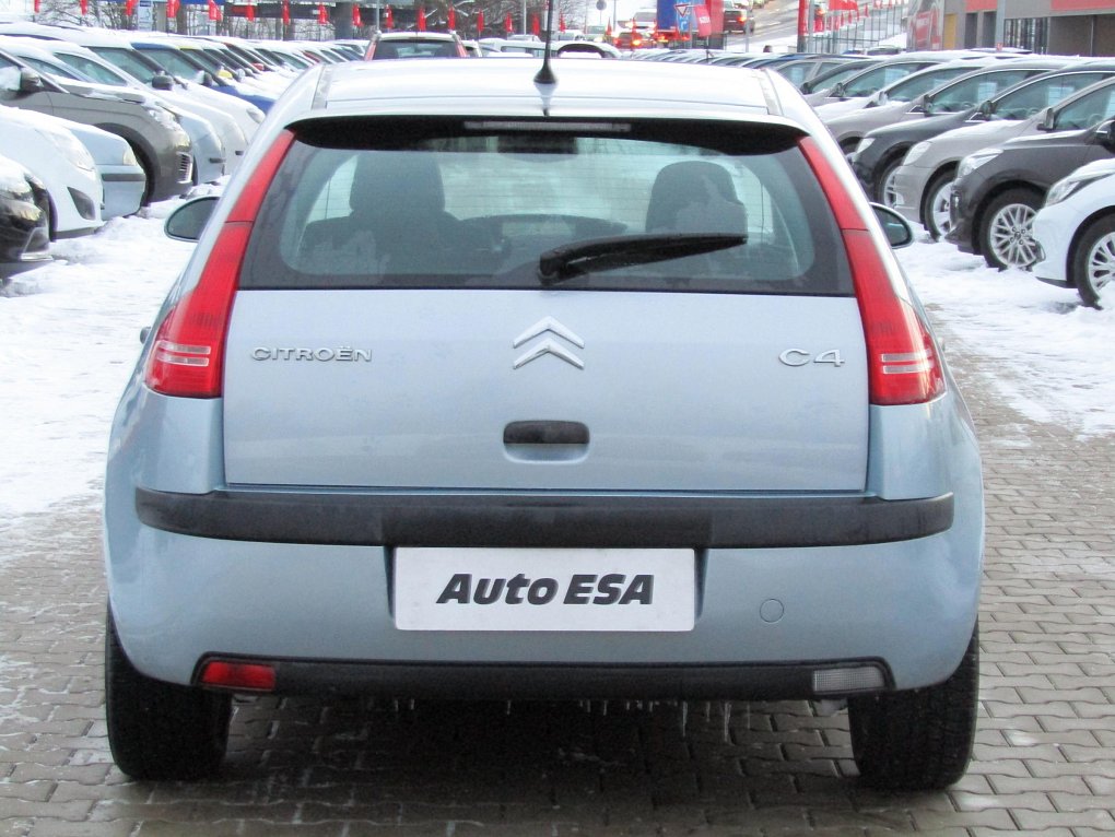 Citroën C4 1.6i 