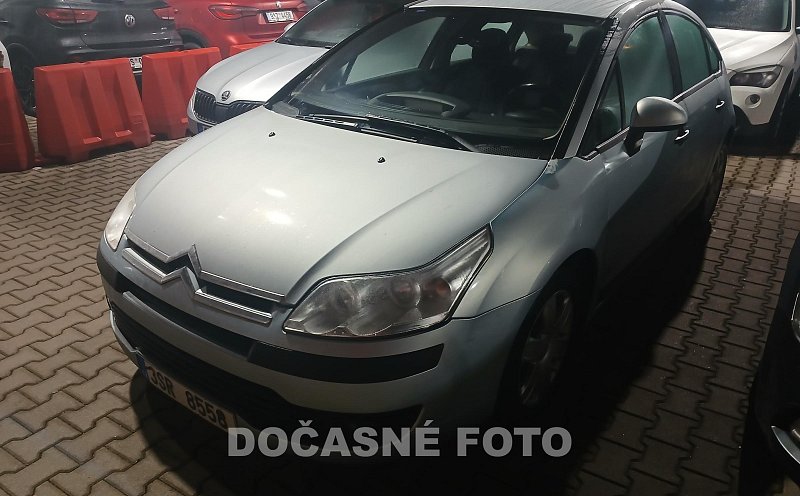 Citroën C4 1.6i 