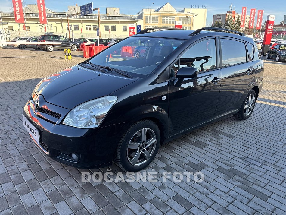 Toyota Corolla Verso 2.2D 
