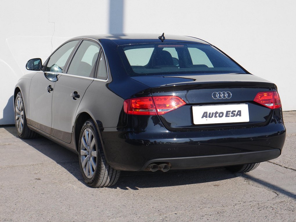 Audi A4 2.0 TDi 