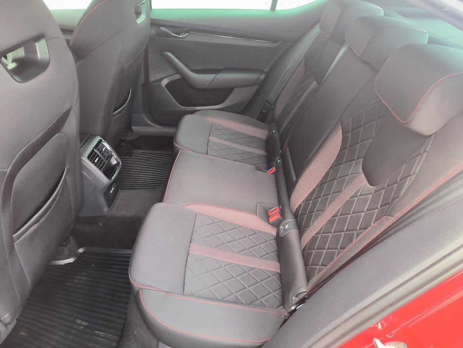Škoda Octavia IV 2.0 TSi RS