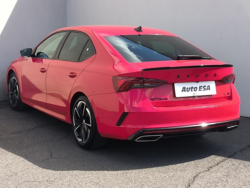 Škoda Octavia IV 2.0 TSi RS