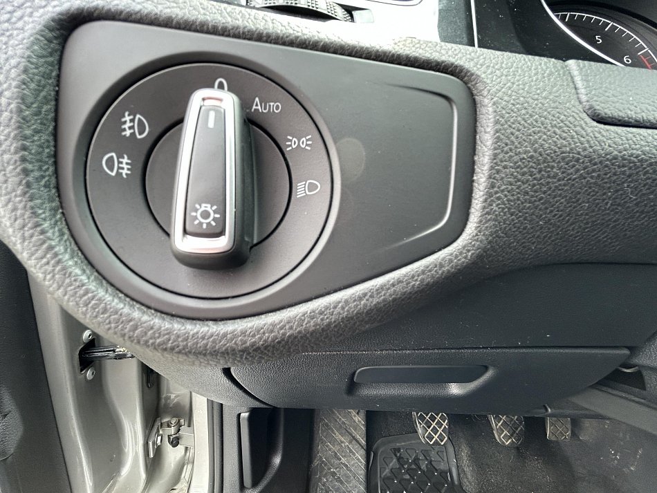 Volkswagen Golf 1.5TSI 