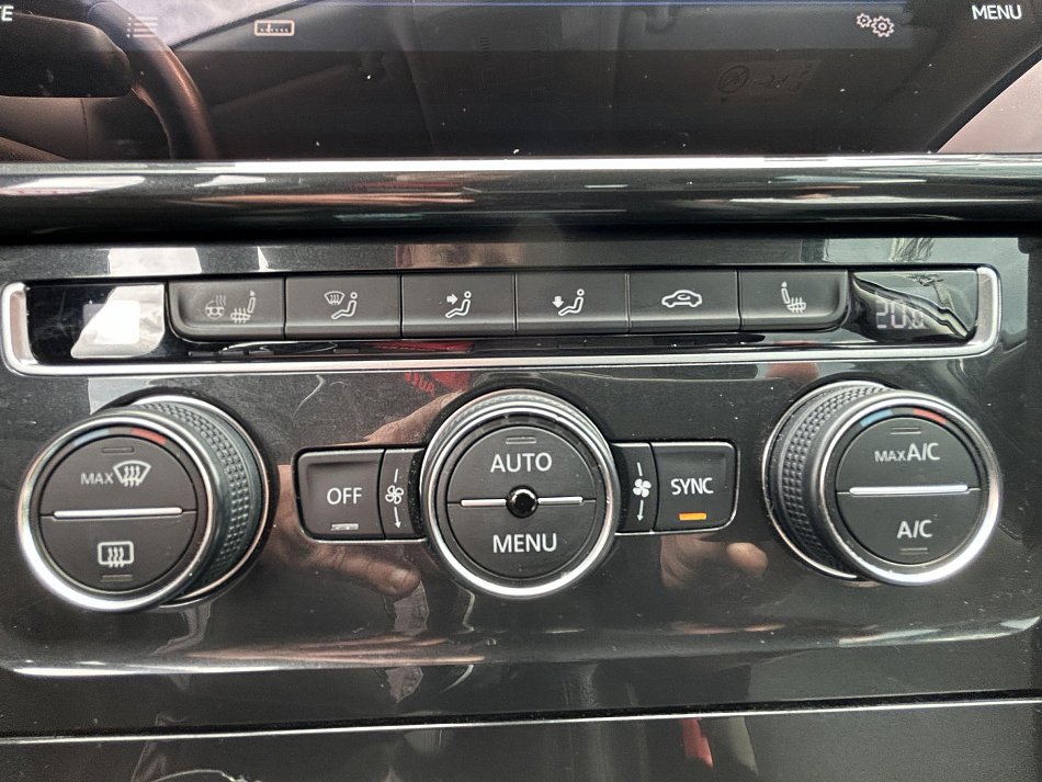 Volkswagen Golf 1.5TSI 