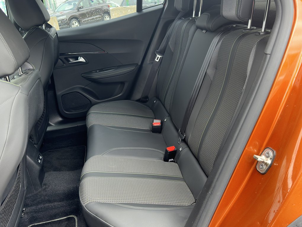 Peugeot 2008 1.2PT GT Line