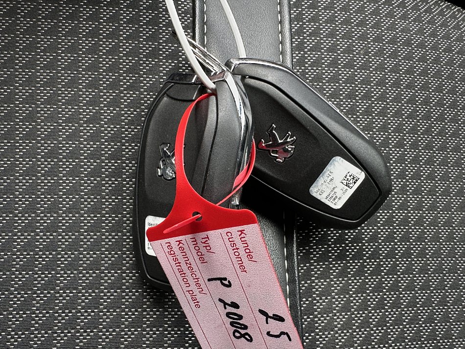 Peugeot 2008 1.2PT GT Line