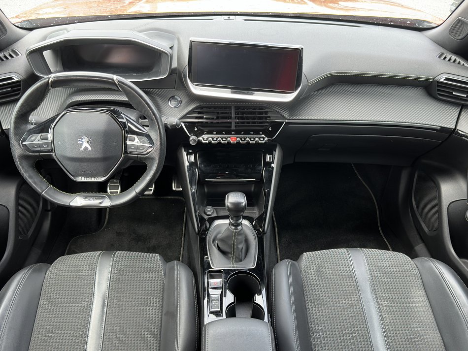 Peugeot 2008 1.2PT GT Line