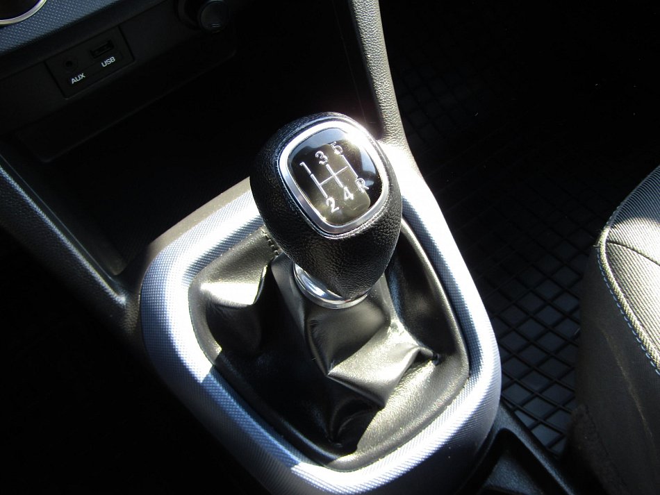 Hyundai I10 1.0i 