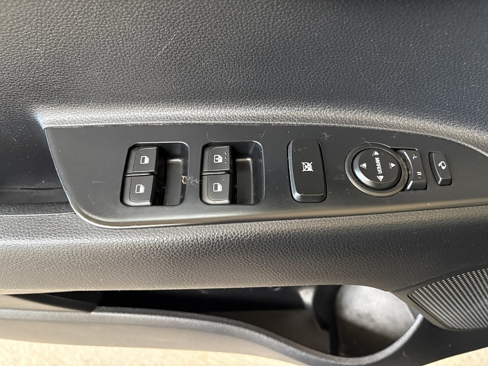 Kia Stonic 1.2i 