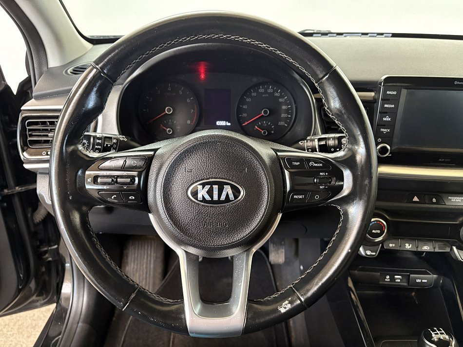 Kia Stonic 1.2i 