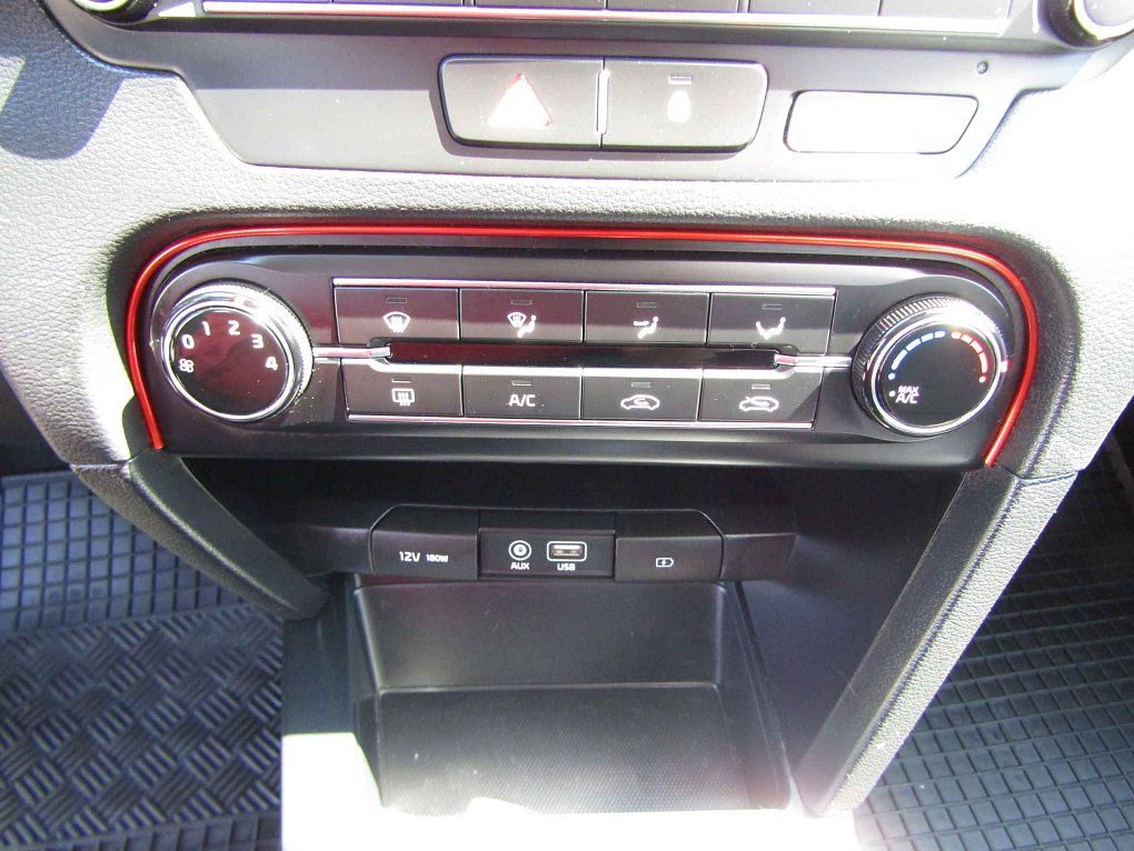 Kia Ceed 1.4i 