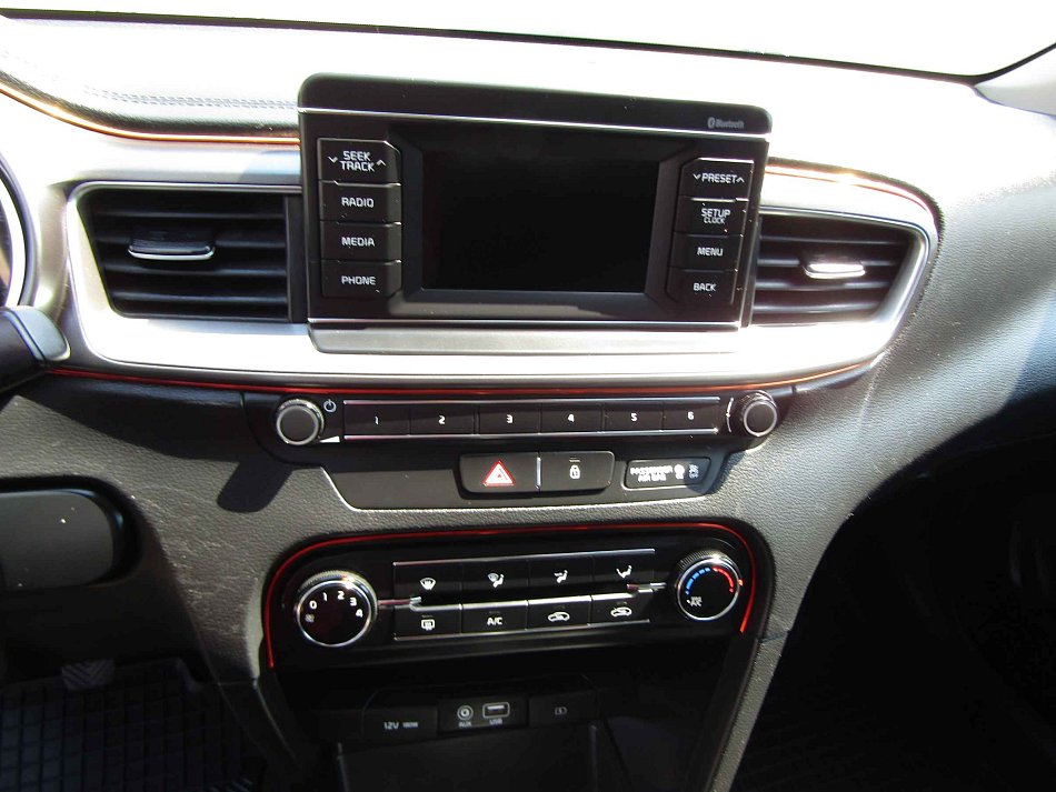 Kia Ceed 1.4i 
