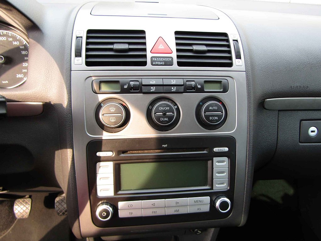 Volkswagen Touran 1.4 TSi 