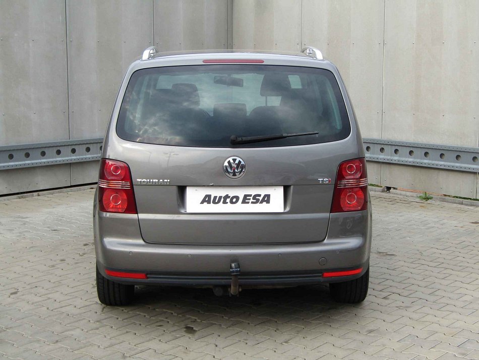 Volkswagen Touran 1.4 TSi 