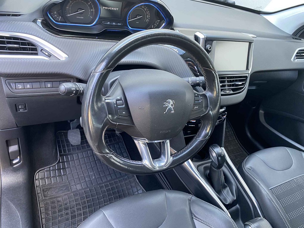 Peugeot 2008 1.6VTi 