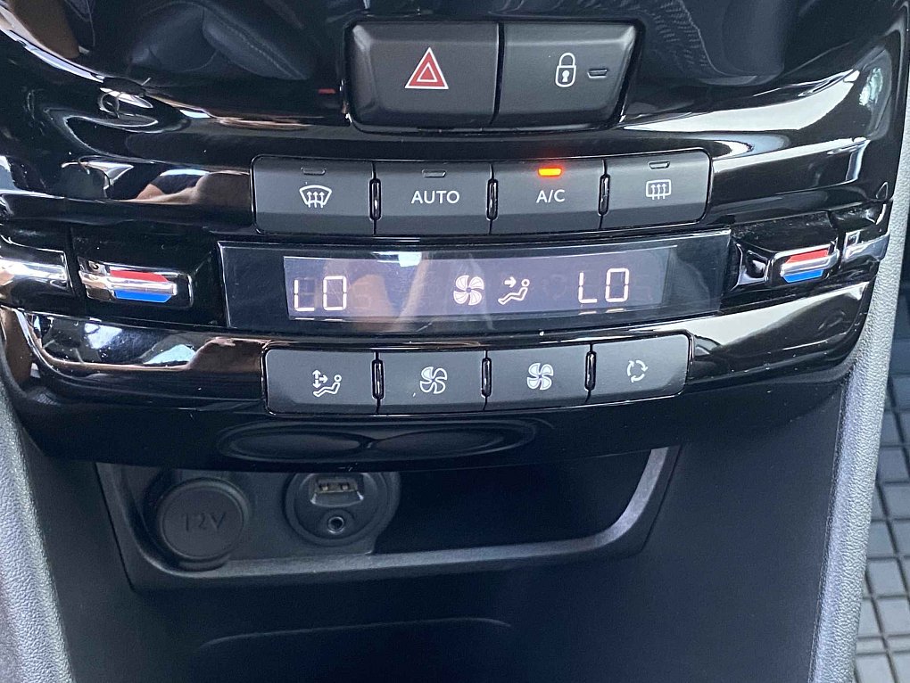 Peugeot 2008 1.6VTi 