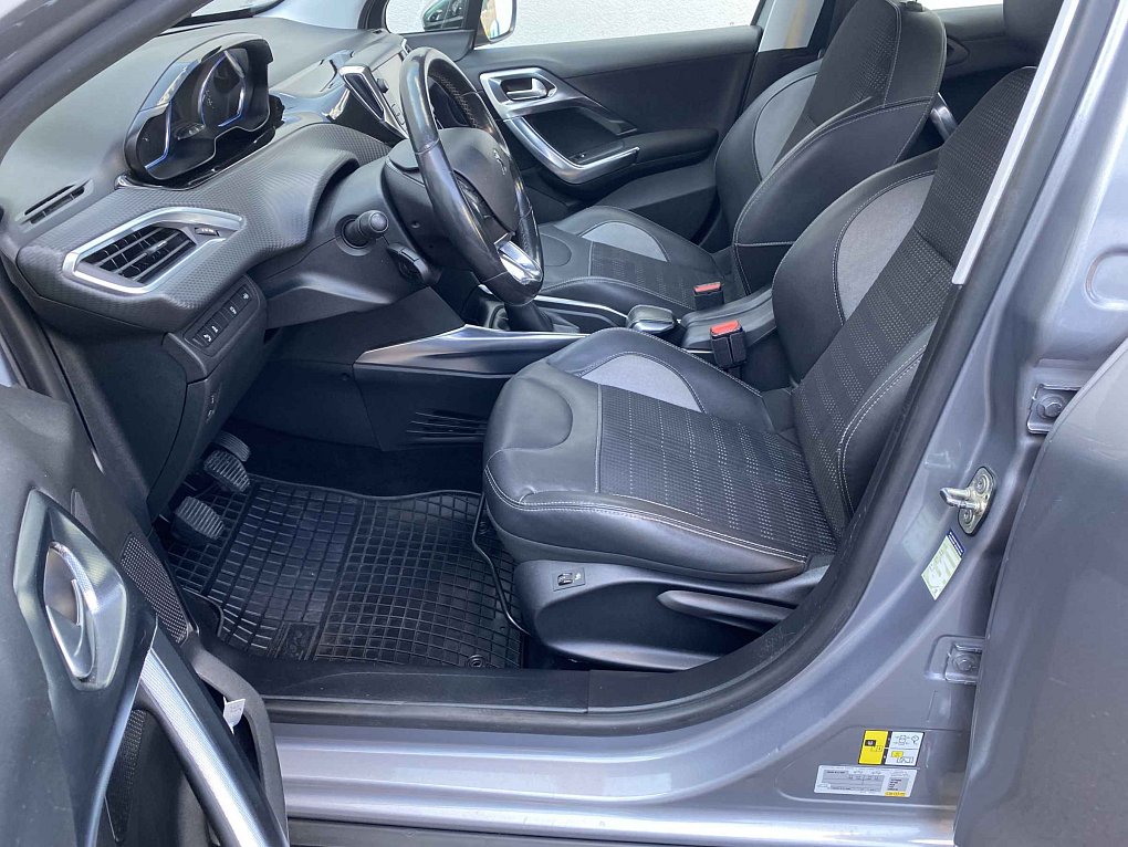 Peugeot 2008 1.6VTi 