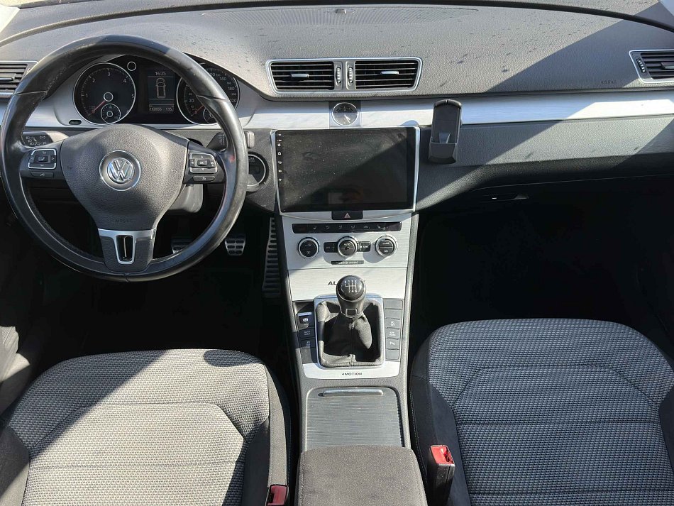 Volkswagen Passat 2.0TDi  4x4
