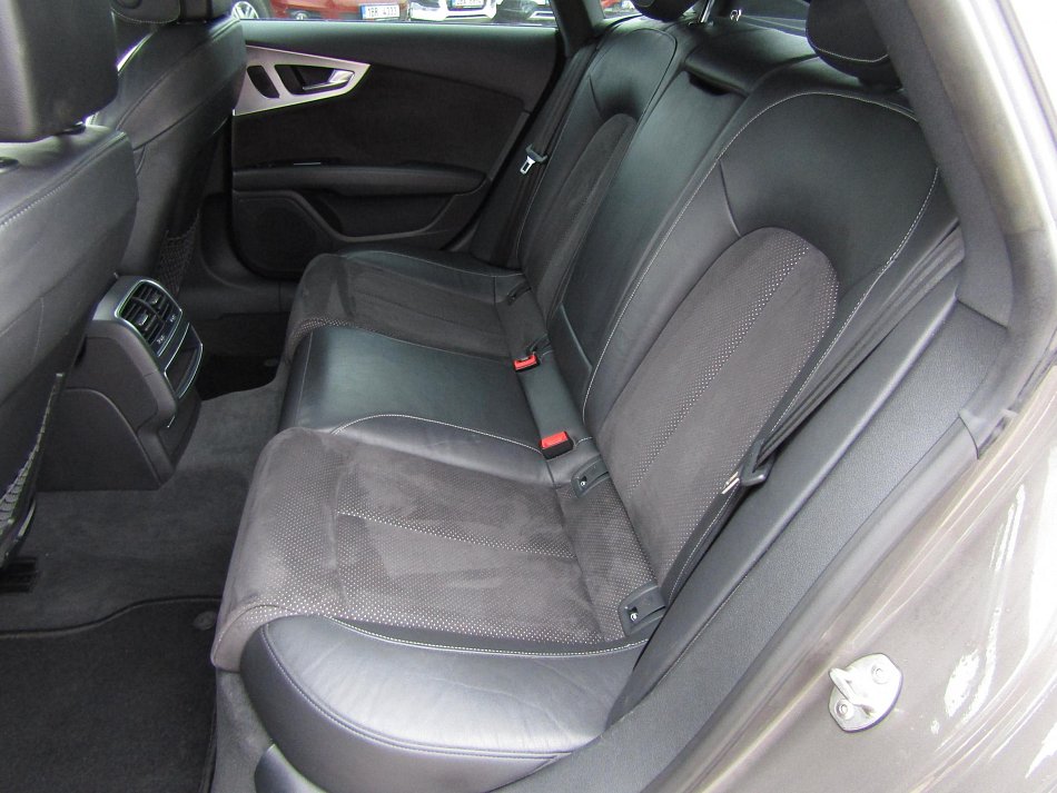 Audi A7 3.0 TDi  quattro