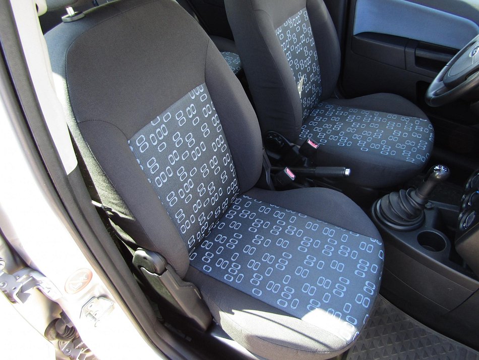 Ford Fusion 1.4i 