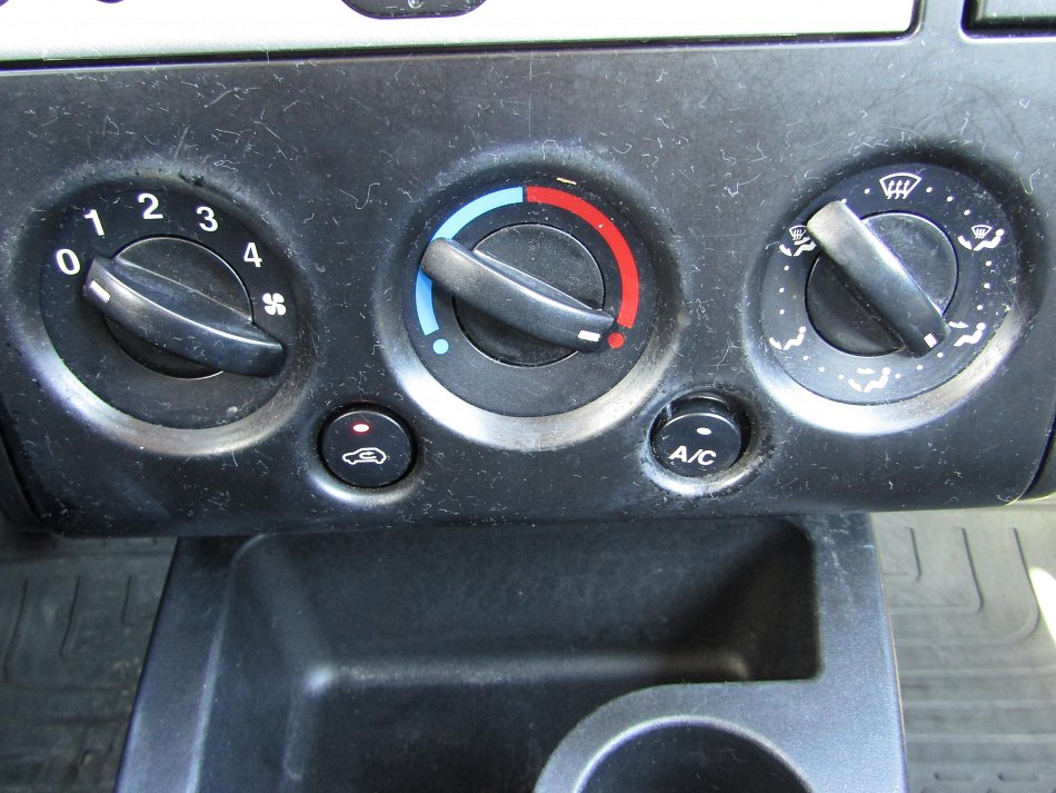 Ford Fusion 1.4i 