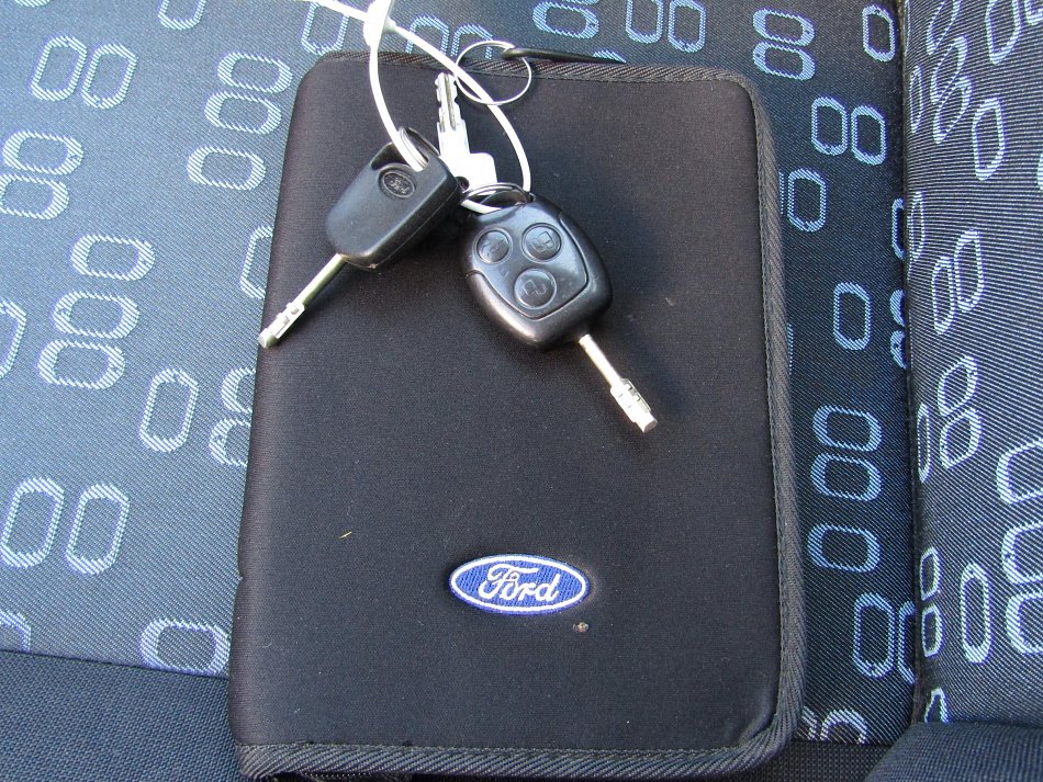 Ford Fusion 1.4i 