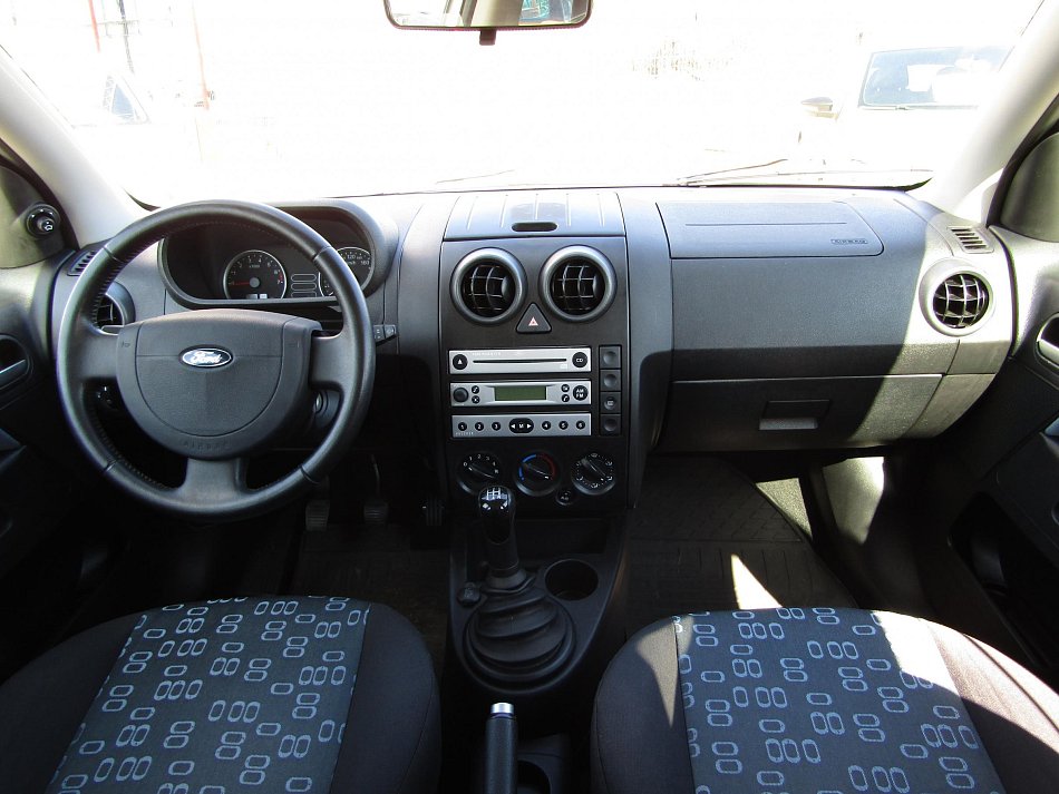 Ford Fusion 1.4i 
