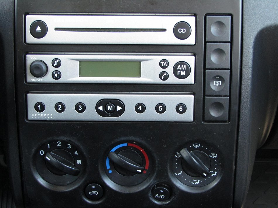 Ford Fusion 1.4i 