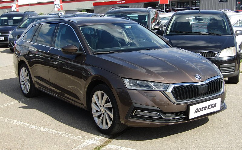 Škoda Octavia IV 1.5 TSi Style