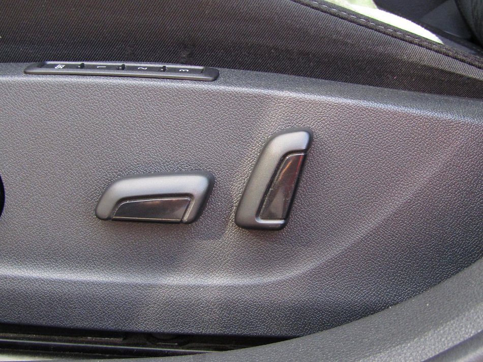 Škoda Octavia IV 1.5 TSi Style