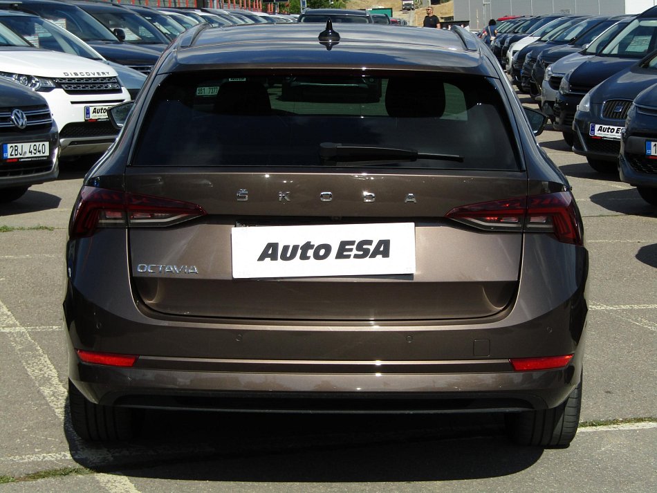 Škoda Octavia IV 1.5 TSi Style