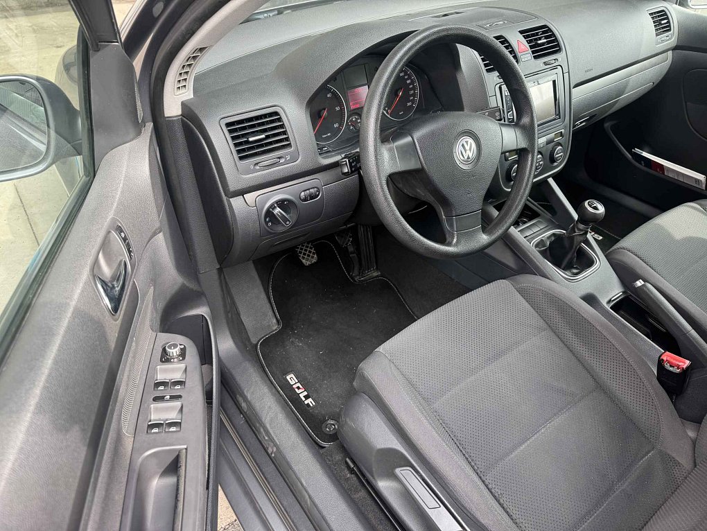 Volkswagen Golf 1.9 TDi 