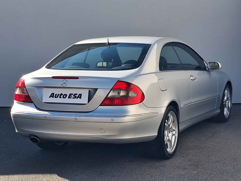 Mercedes-Benz CLK 3.5 V6 