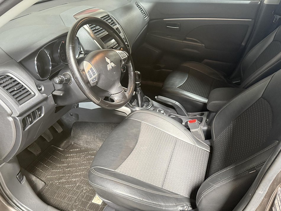 Mitsubishi ASX 1.8Di-D  4x4