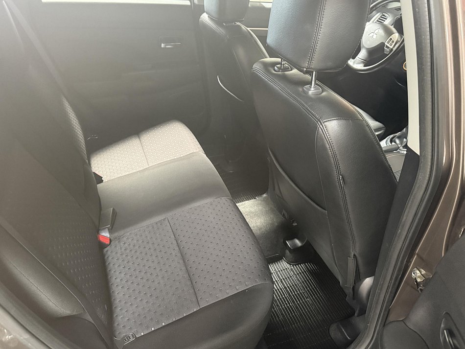 Mitsubishi ASX 1.8Di-D  4x4