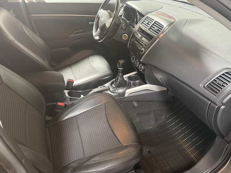 Mitsubishi ASX 1.8Di-D  4x4