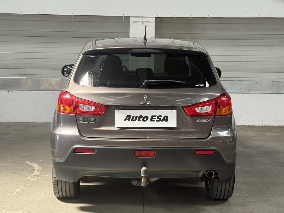 Mitsubishi ASX 1.8Di-D  4x4