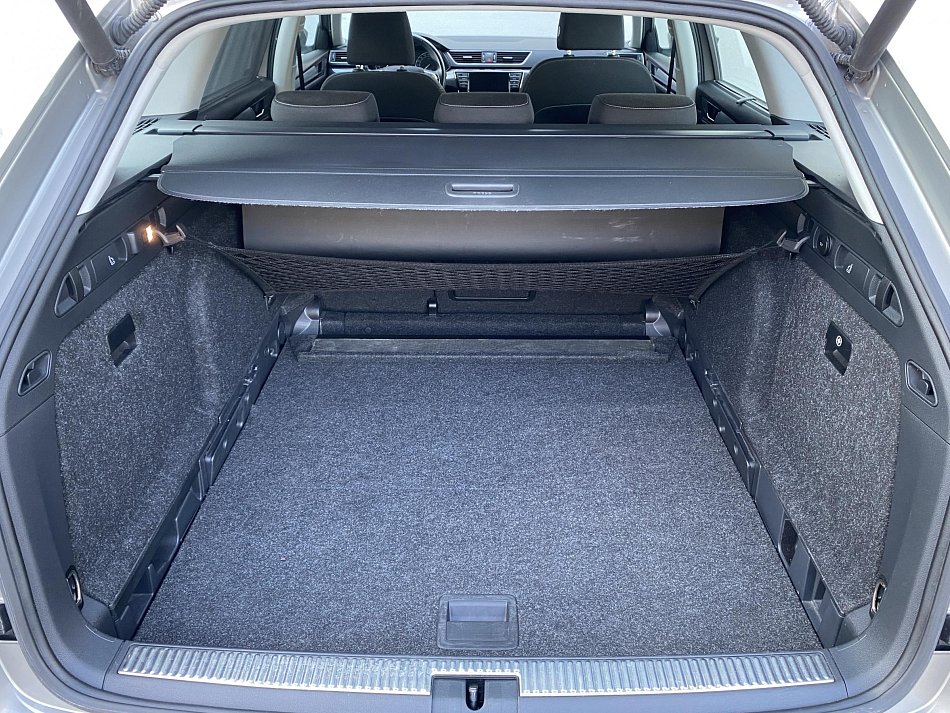 Škoda Superb III 1.8 TSi Style