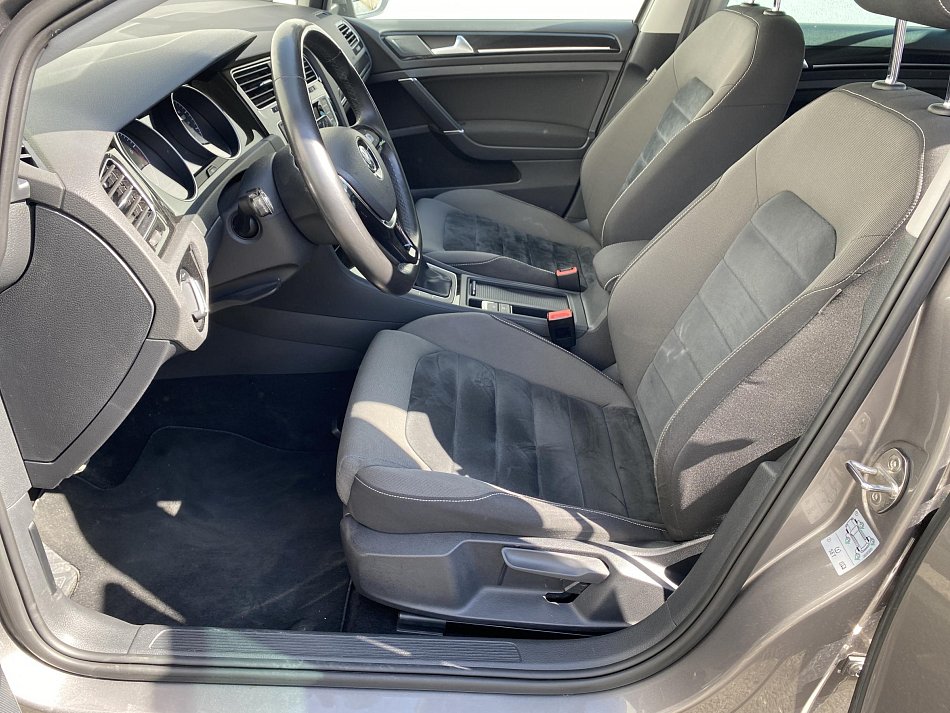 Volkswagen Golf 1.4 TSi Highline