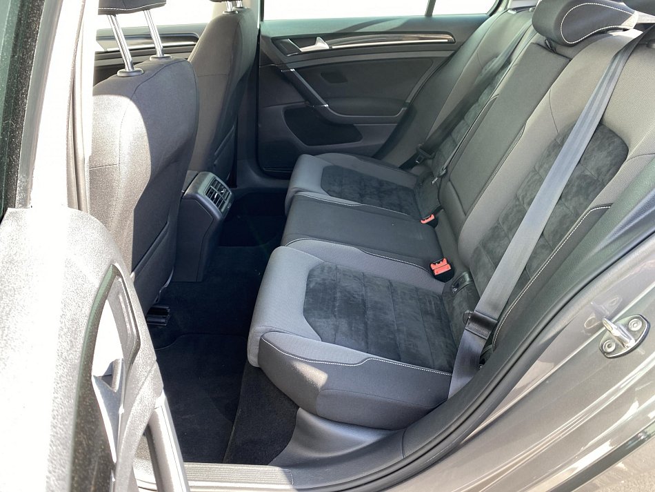 Volkswagen Golf 1.4 TSi Highline