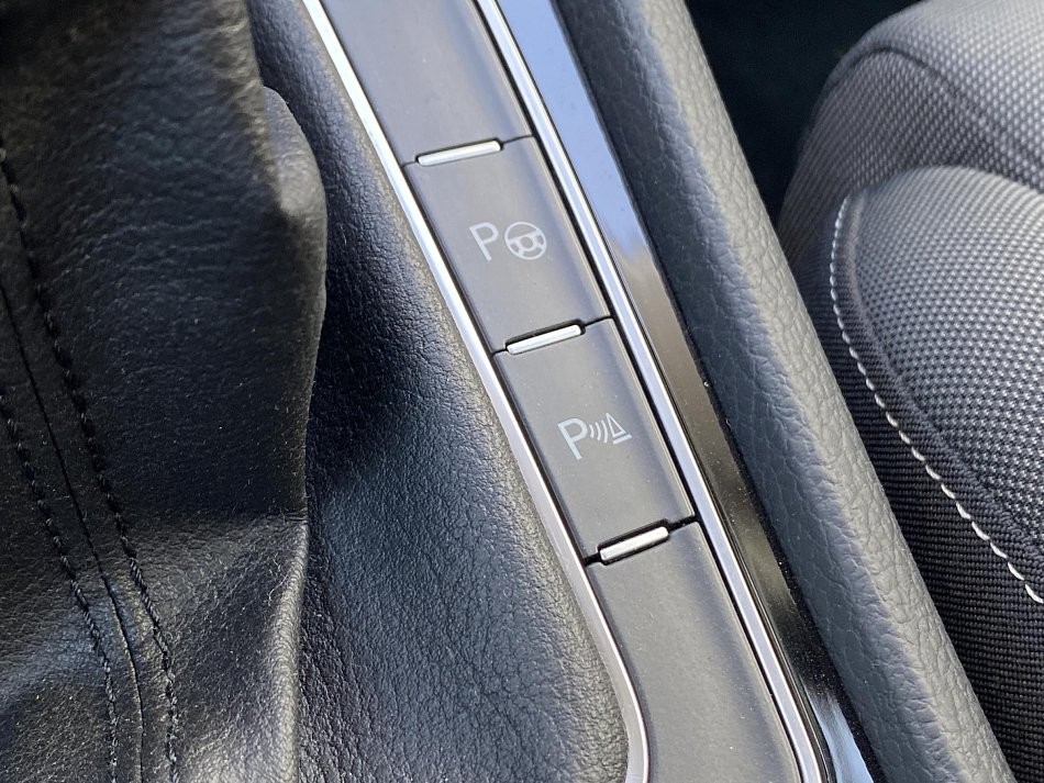 Volkswagen Golf 1.4 TSi Highline