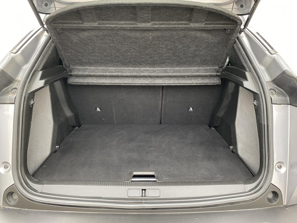 Peugeot 2008 1.2 PT GT