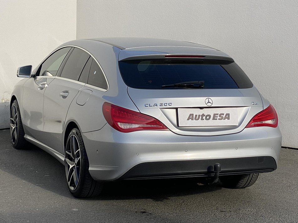 Mercedes-Benz CLA 2.2 CDi  200